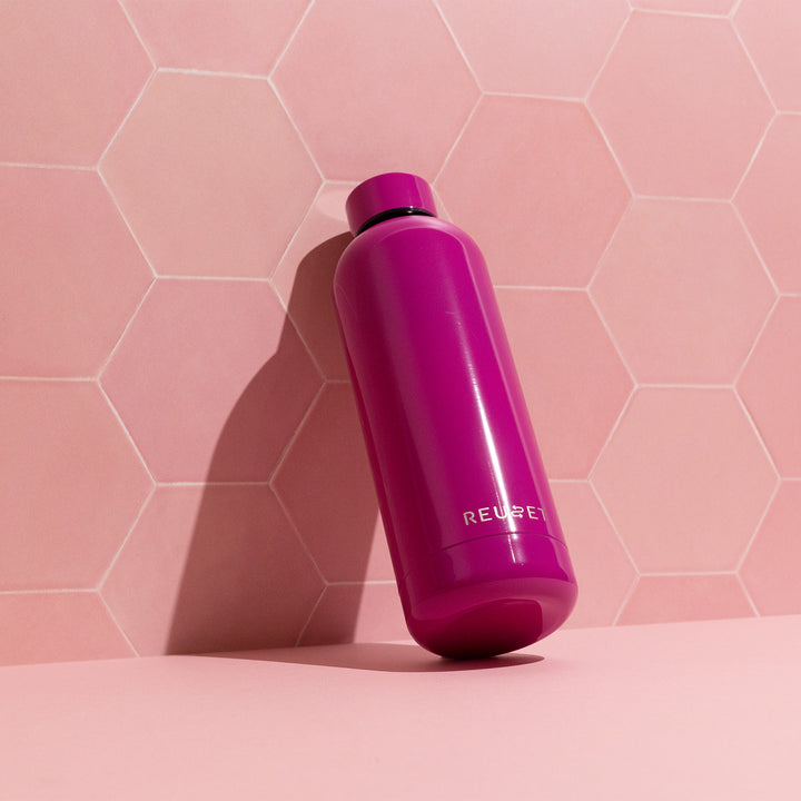 Hydrate in Style: Embrace a Fresh Start with Reusable Water Bottles